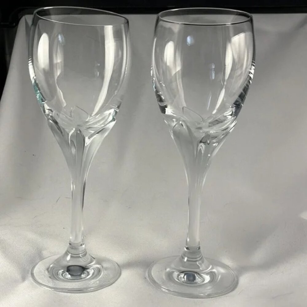 Vintage set of 2 SCHOTT-ZWIESEL La Fleur Wine Glasses 7 1/8”